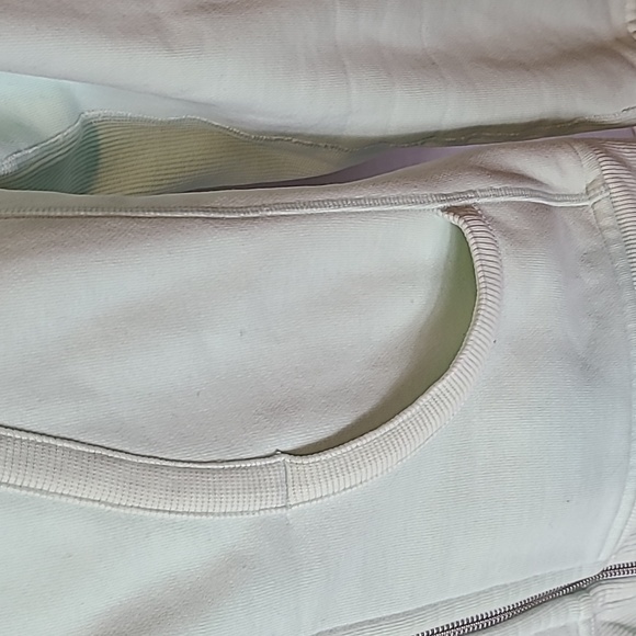 Lululemon Scuba Hoodie Mint Green Size 6 - Picture 3 of 7